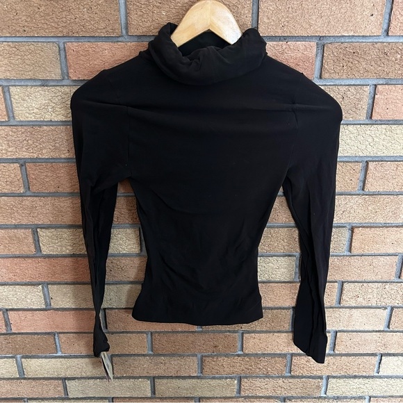 NWT Spanx On Top & In Control Classic Chic Turtleneck Top Bittersweet Brown - Picture 2 of 8